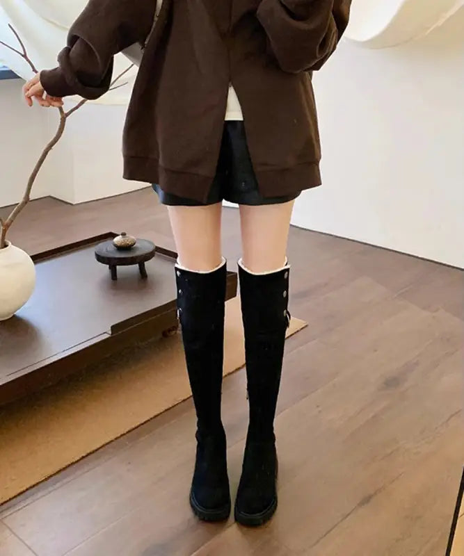 快適なニーハイブーツ