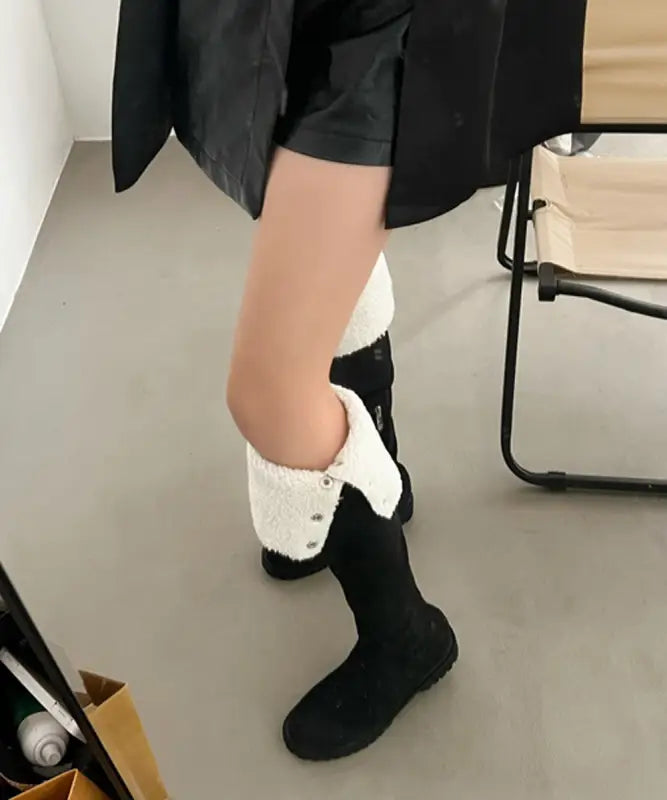 快適なニーハイブーツ